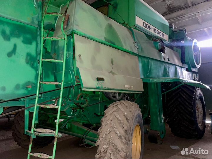 Комбайн Ростсельмаш Дон 1500Б, 2002