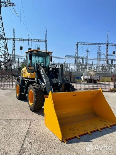 Фронтальный погрузчик Molot ZL28, 2023