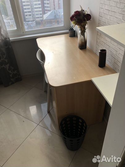 Компьютерный стол