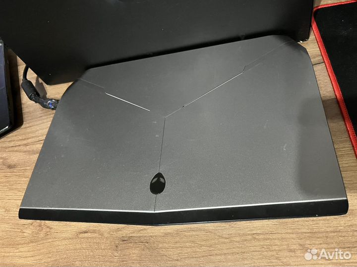 Dell alienware 13 r2