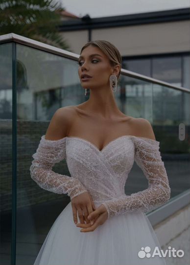 Свадебные платья