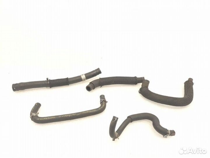 Патрубок системы охлаждения Toyota Noah ZRR70 2.0