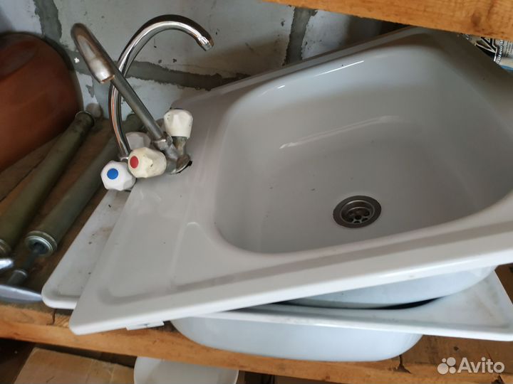 Мойка керамическая для ванной