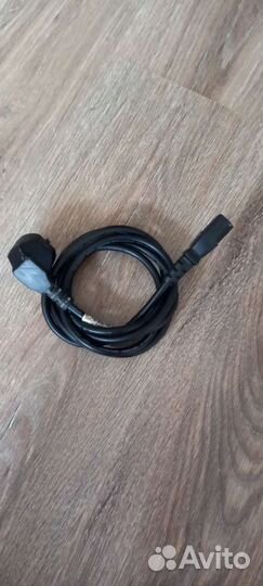 Кабель питания для компьютера