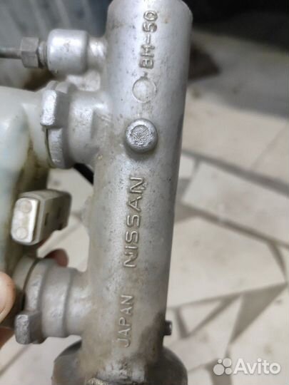 Главный тормозной цилиндр ниссан примьера p11