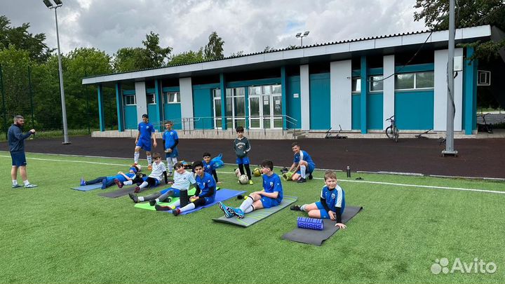 Футбольное поле в аренду