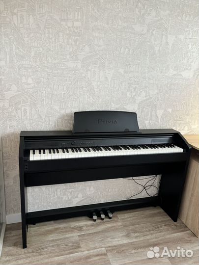 Электронное пианино Casio Privia PX-750