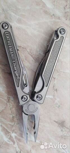 Мультитул leatherman charge