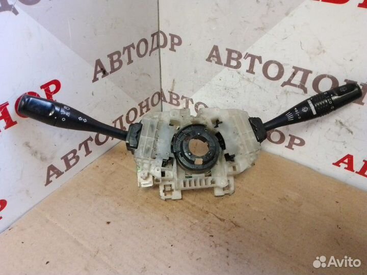Подрулевой переключатель Mitsubishi Pajero 3 3.2D