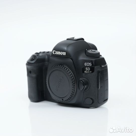 Фотоаппарат Canon 5D mark 4