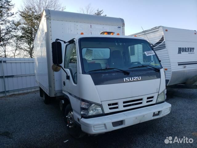 Лобовое стекло isuzu NPR (06) /Nissan Atlas (07)