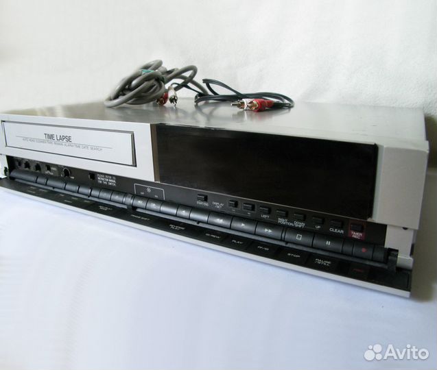 Видеомагнитофон Mitsubishi HS-5300EA