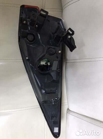 Фонарь наружный левый Lexus RX 350 2016+