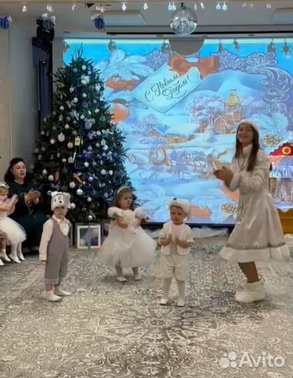 Продам костюм зайчика