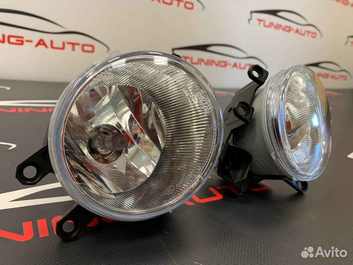 Противотуманные фары Toyota Noah (R80 )