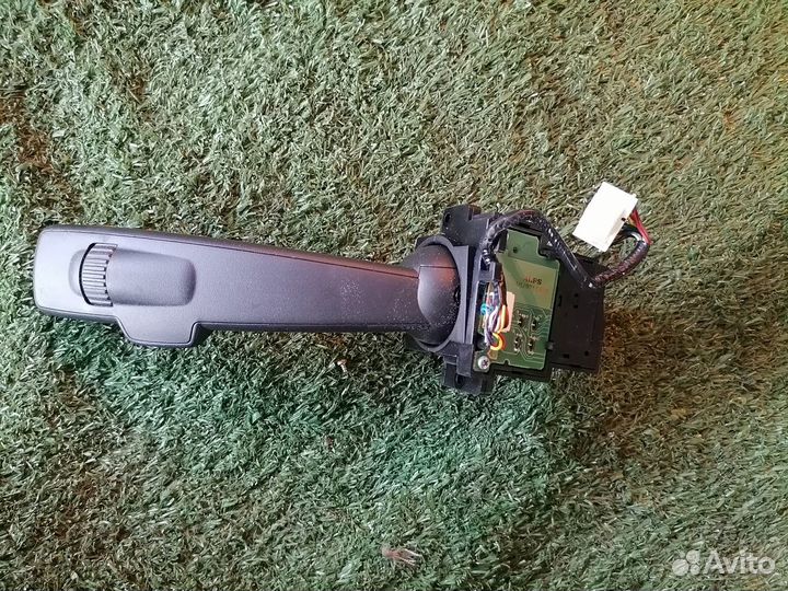 Переключатель подрулевой (дворников) 31264169 Volv