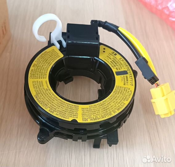 Подрулевой шлейф Mitsubishi Pajero 4 8619A018