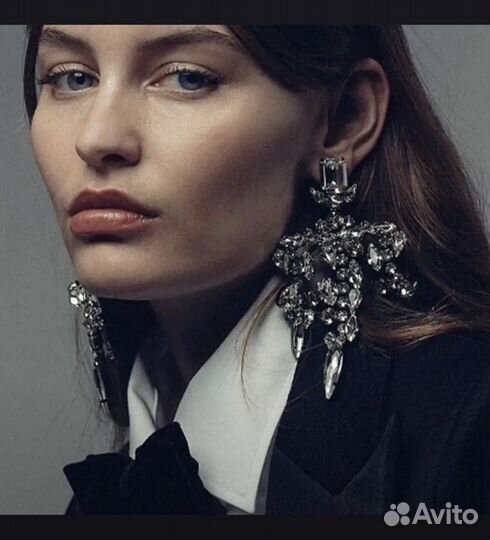 Серьги с большими камнями