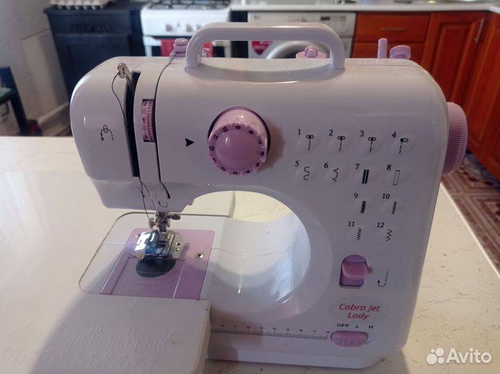 Швейная машина