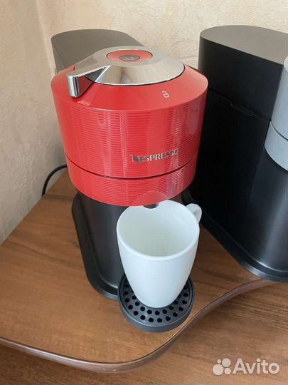 Капсульная кофемашина Nespresso Vertuo Next GCV1