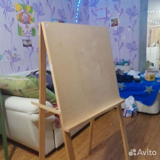 Мольберт художественный