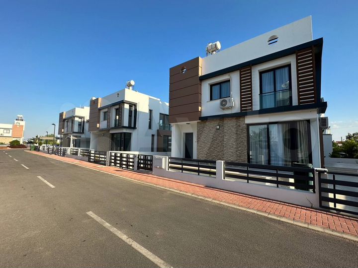 Дом 250 м² (Кипр)