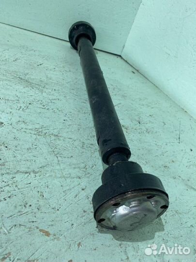 Карданный вал передний Volkswagen Touareg 7L