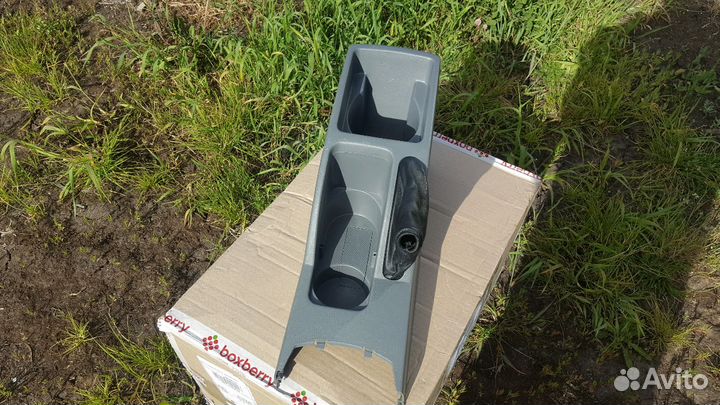 Подлокотник Lacetti