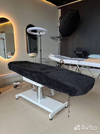 Кушетка косметологическая на гидравлике