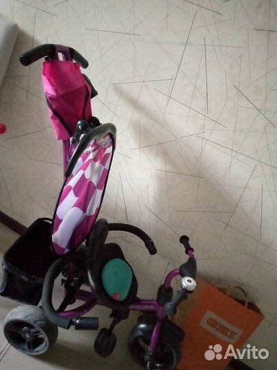 Трехколесный велосипед коляска