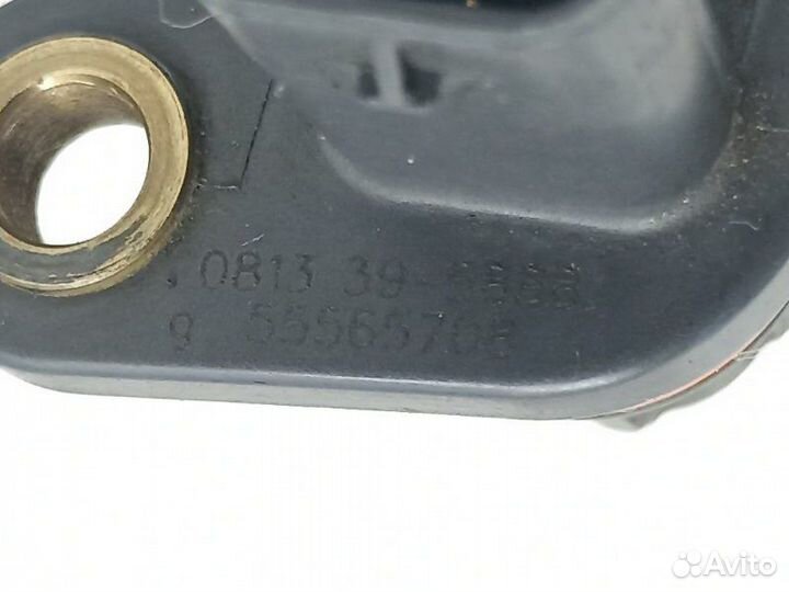 Датчик положения распредвала Chevrolet Cruze J300