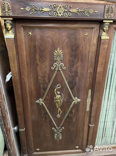 Кабинет Гарнитур. 19 век. Франция