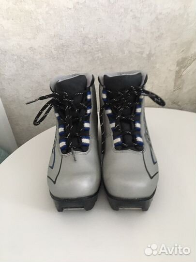 Лыжные ботинки детские nordway 35 размер