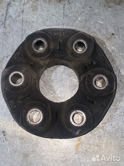 Муфта эластичная карданного вала BMW