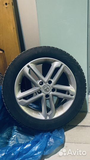 Колеса в сборе r17 зимние 5 114.3
