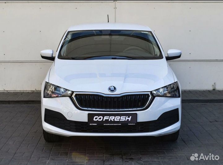 Skoda Rapid 1.6 AT, 2021, 100 000 км