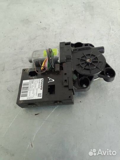 Моторчик стеклоподъемника Volvo V50 рест. 2008