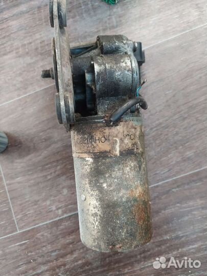 Моторчик стеклоочистителя