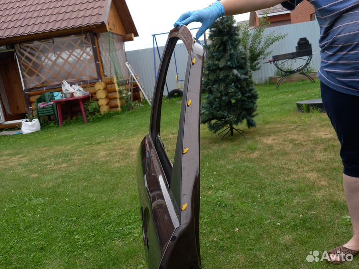 Дверь LADA vesta задняя левая