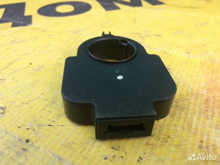 Датчик угла поворота Opel Astra J
