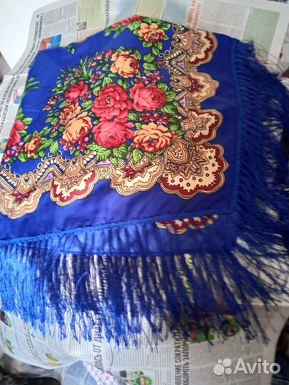 Платок шаль шерст.с бахром.85х85см Отл.сост