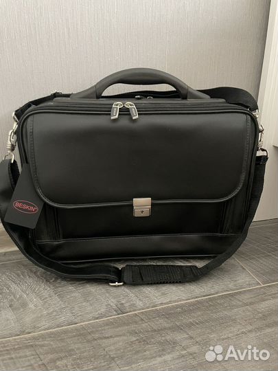 Портфель мужской