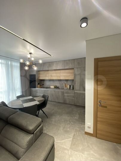 3-к. квартира, 76 м², 6/25 эт.