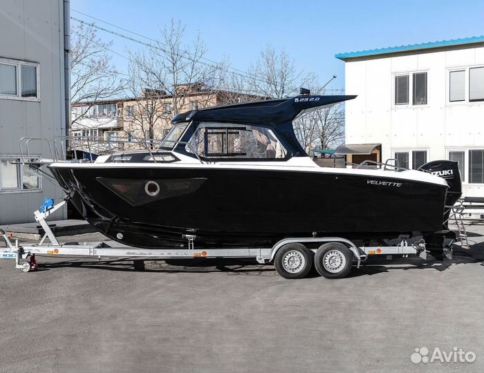 Velvette 23 2.0 с мотором Suzuki DF200ATX