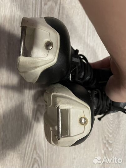 Лыжные ботинки jalas детские 35 р-р