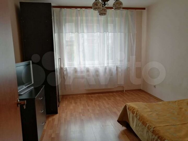 2-к. квартира, 54 м², 5/17 эт.