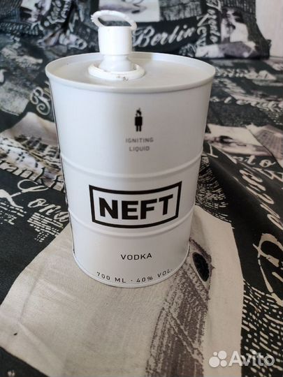 Бутылка из под элитной водки