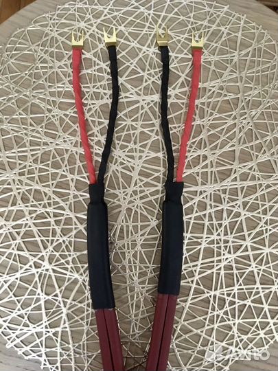 Акустический кабель audioquest bedrock