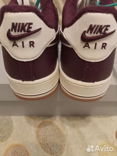 Кроссовки nike AIR force 1LV8