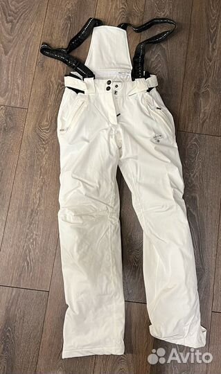 Горнолыжный костюм женский